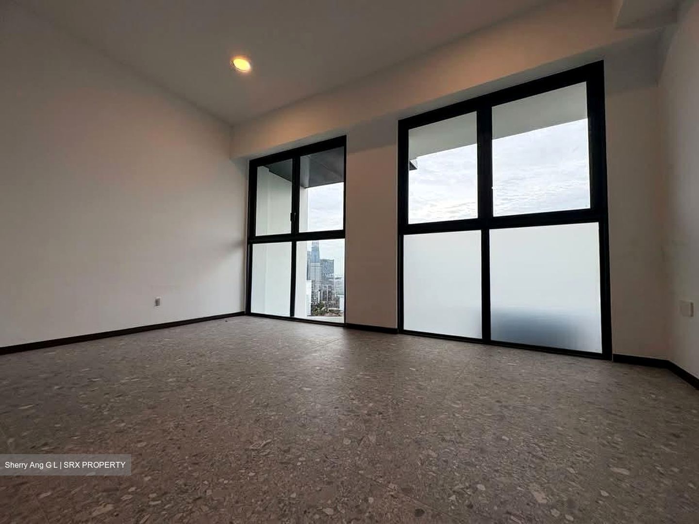 One Pearl Bank (D3), Apartment #573542221